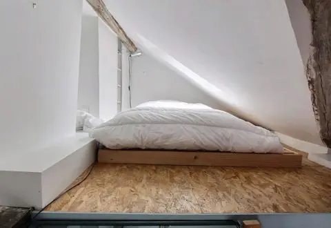 Studio rental in Paris, Rue Férou