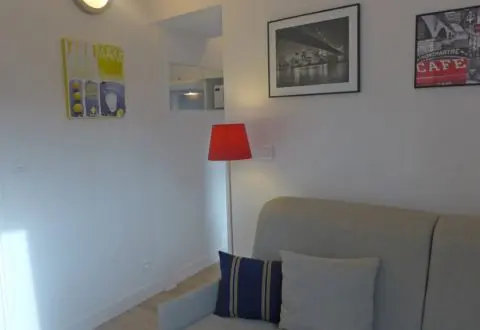 Studio meublé à Paris, Rue de Rennes