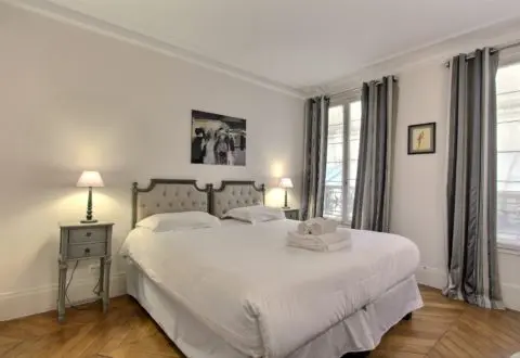 2 bedrooms apartment rental in Paris, Rue des Rosiers