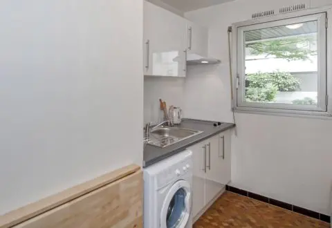 Studio rental in Paris, Rue Duguay Trouin