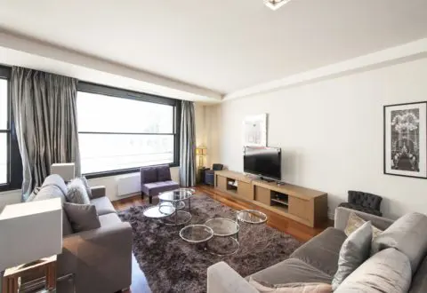 1&nbsp;bedroom apartment rental in Paris, Rue Lord Byron