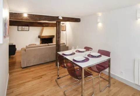 Location appartement 2 pièces à Paris, Rue Poulletier