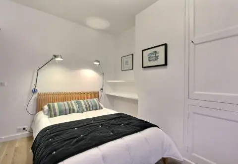 Location appartement 2 pièces à Paris, Rue Saint-André des Arts