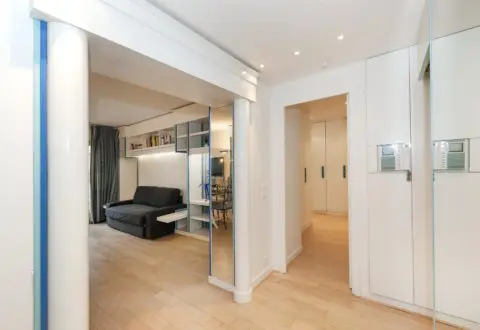 1 bedroom apartment rental in Paris, Rue de Berri