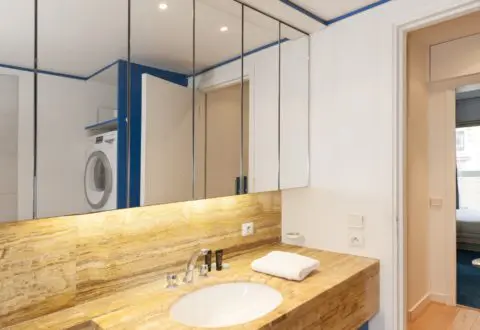 1 bedroom apartment rental in Paris, Rue de Berri