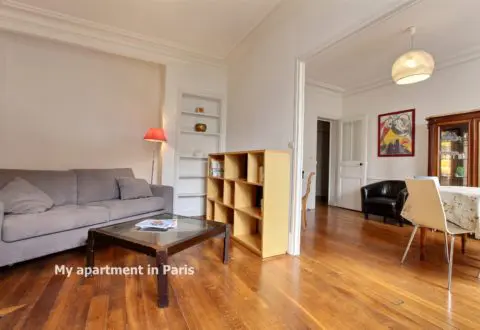 Location appartement 2&nbsp;pièces à Paris, Rue Saint-Romain