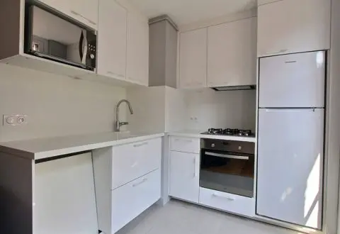 Location appartement 2 pièces à Paris, Rue du Champ de Mars