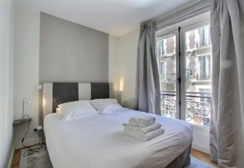 Location appartement 2 pièces à Paris, Boulevard du Montparnasse