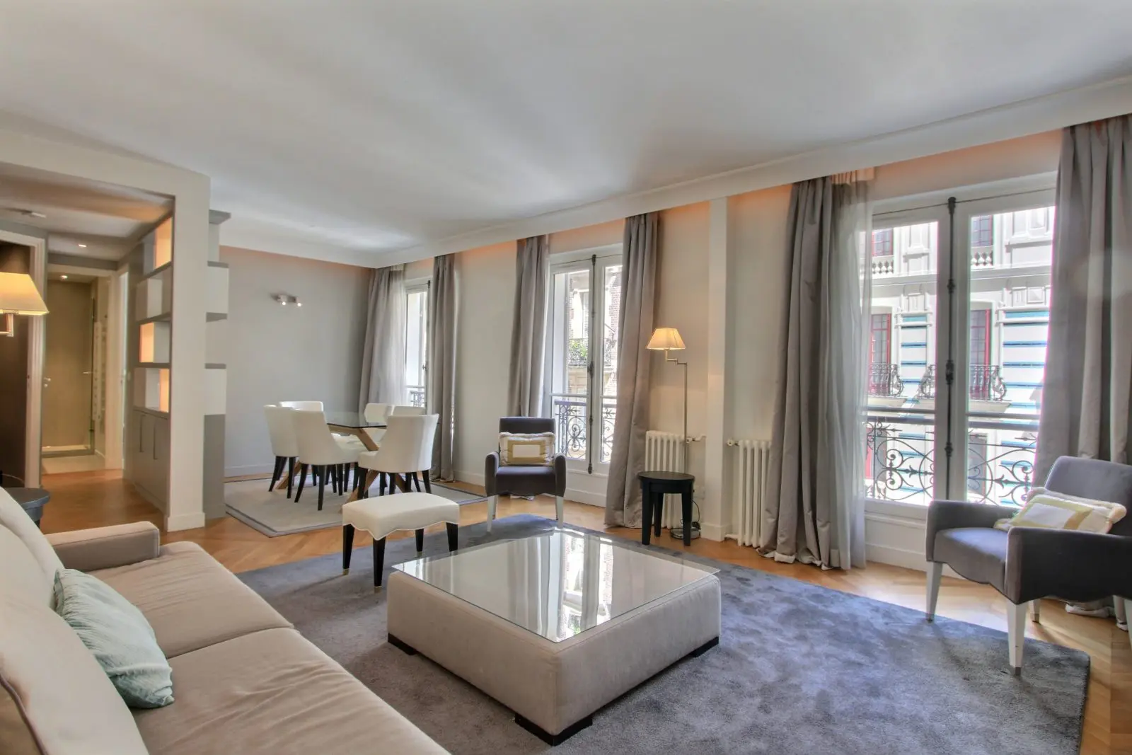 Location appartement 2 pièces à Paris, Boulevard du Montparnasse