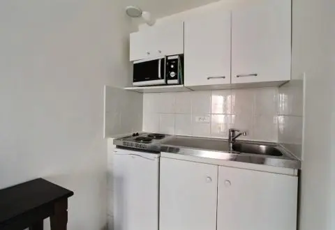 Studio rental in Paris, Rue d'Assas