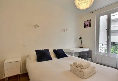 2 bedrooms apartment rental in Paris, Rue Letellier