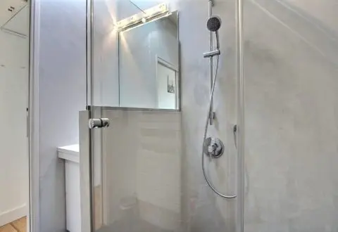 2 bedrooms apartment rental in Paris, Rue Lagrange