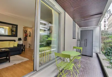 Studio rental in Paris, Rue Duguay Trouin