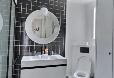 1 bedroom apartment rental in Paris, Rue du Bac