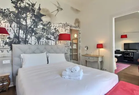 Location appartement 2 pièces à Paris, Avenue des Champs-Élysées