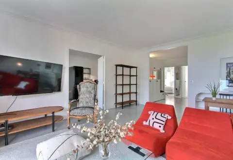 2 bedrooms apartment rental in Paris, Rue de Vaugirard