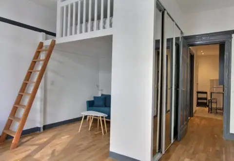 Studio meublé à Paris, Avenue des Champs-Élysées