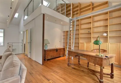 3 bedrooms apartment rental in Paris, Rue de l'Amiral Roussin