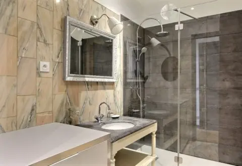 Studio meublé à Paris, Avenue des Champs-Élysées