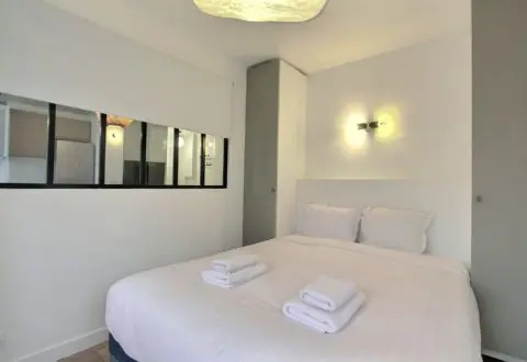 1&nbsp;bedroom apartment rental in Paris, Rue d'Assas
