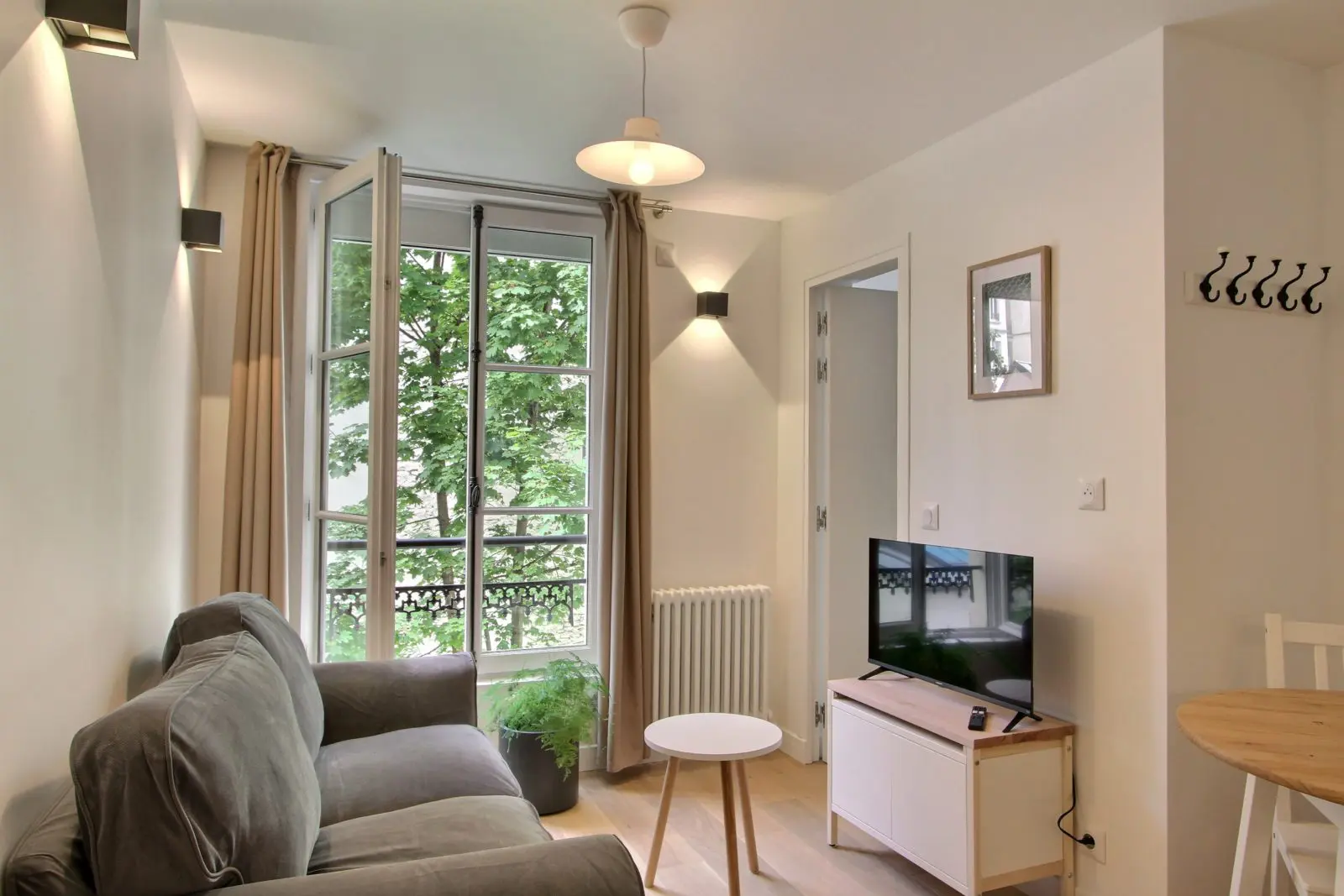 1&nbsp;bedroom apartment rental in Paris, Rue Henri Barbusse