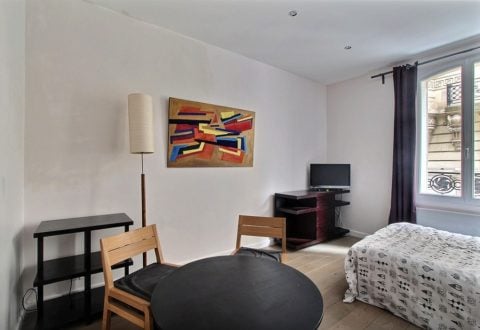 Furnished apartment Studio in Paris 15th, Rue Ferdinand Fabre