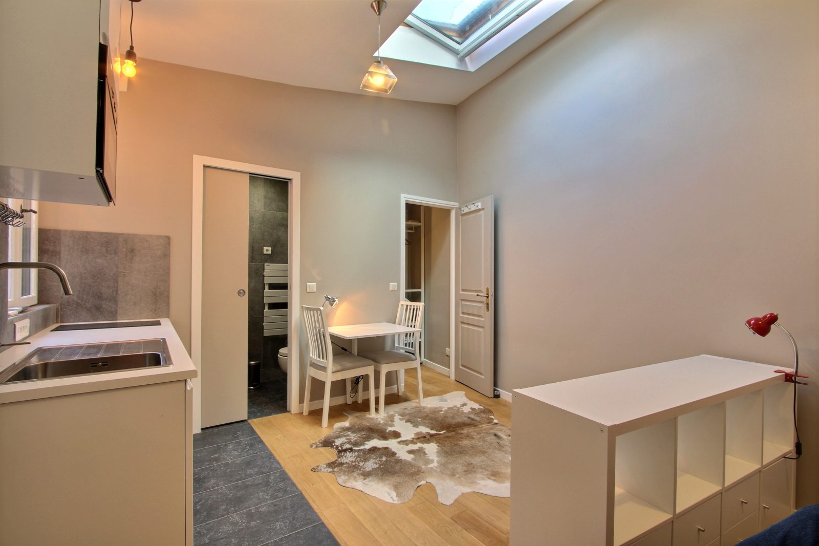 Studio rental in Paris, Rue Abel Hovelacque