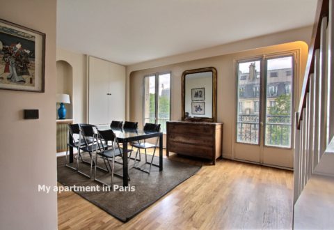 2 bedrooms apartment rental in Paris, Boulevard Saint-Germain