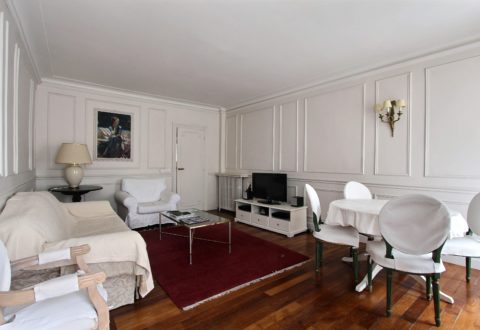 2 bedrooms apartment rental in Paris, Rue de Richelieu