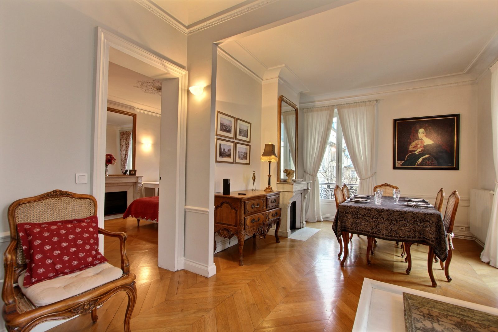 Location appartement 2 pièces à Paris, Rue Rambuteau