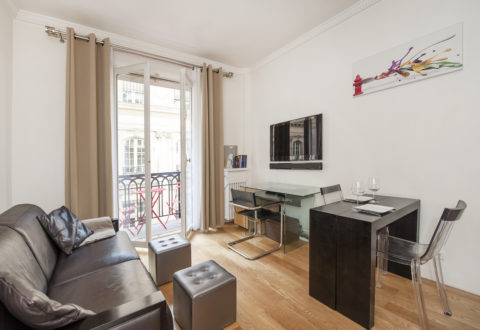 1 bedroom apartment rental in Paris, Boulevard de la Madeleine