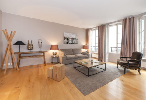 Furnished apartment 1 bedroom in Paris 6th, Rue Mazarine