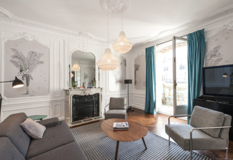 Location appartement 4 pièces à Paris, Rue du Louvre