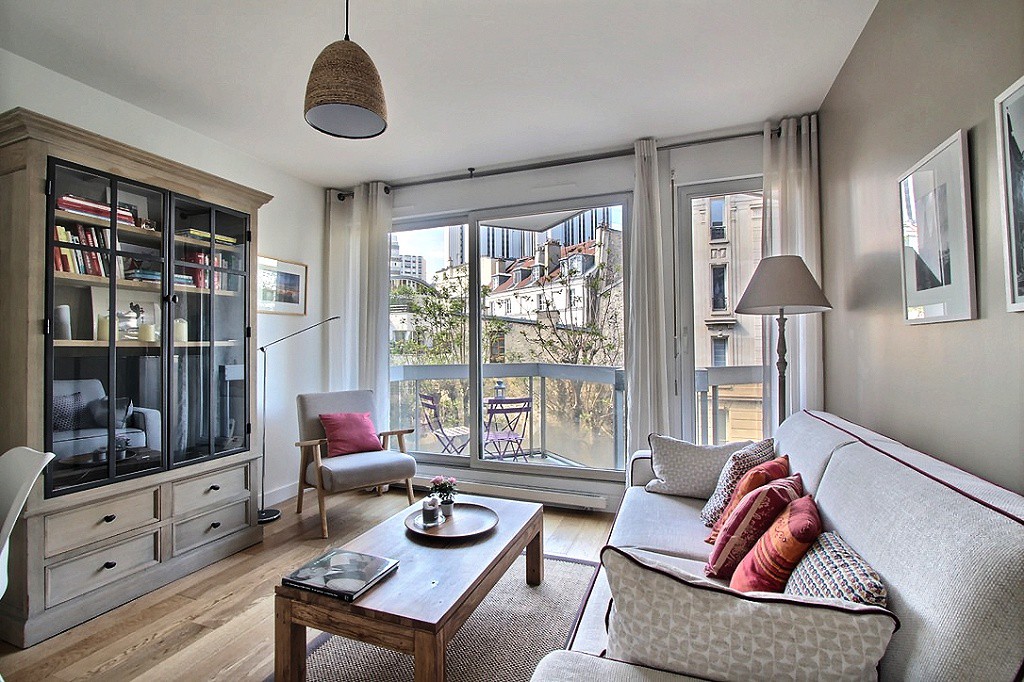 Location appartement 2 pièces à Paris, Rue Larochelle