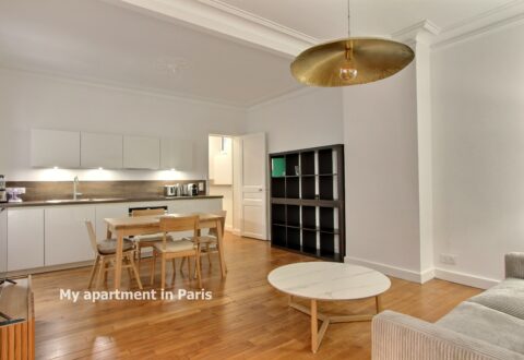 Location appartement 2 pièces à Paris, Rue Servandoni