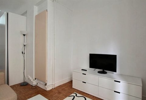 Studio rental in Paris, Rue de Fleurus