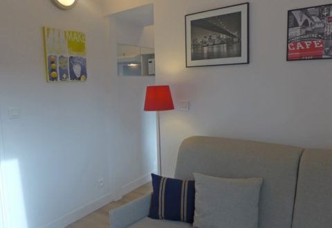 Studio rental in Paris, Rue de Rennes