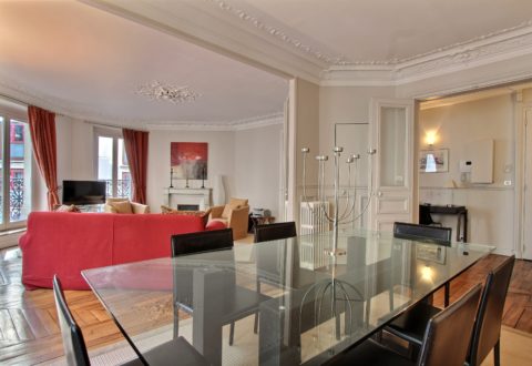 2 bedrooms apartment rental in Paris, Rue de Vaugirard