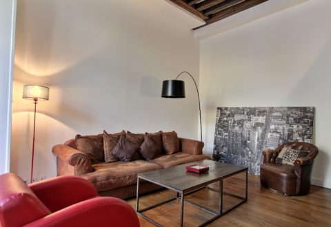 Furnished apartment 1 bedroom in Paris 1st, Place des 2 Écus