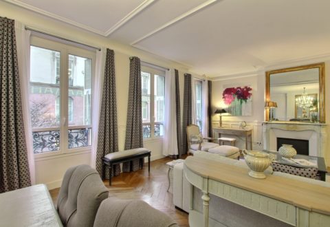 Location appartement 3 pièces à Paris, Rue des Rosiers
