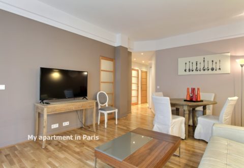 2 bedrooms apartment rental in Paris, Rue de Saïgon