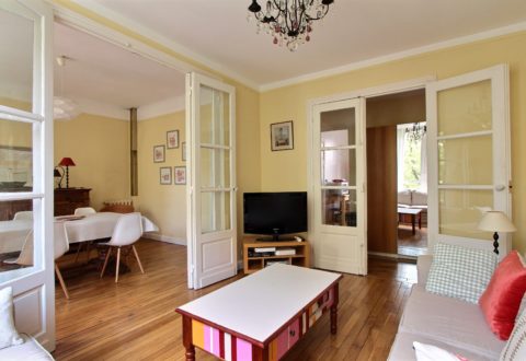 2 bedrooms apartment rental in Paris, Rue Marie-Davy