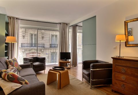 Location appartement 2 pièces à Paris, Rue Saint-Guillaume