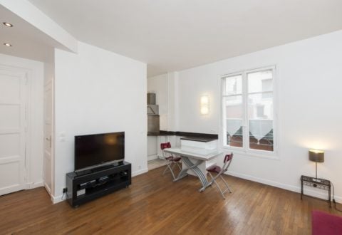 Studio rental in Paris, Rue Alexandre Cabanel