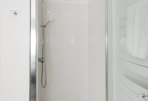 Studio rental in Paris, Rue Alexandre Cabanel