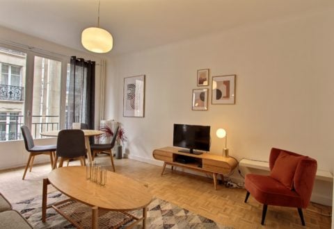 2 bedrooms apartment rental in Paris, Rue de Fleurus