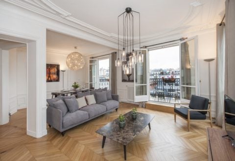 Furnished apartment 3 bedrooms in Paris 6th, Rue Mabillon