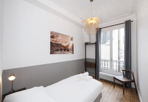 3 bedrooms apartment rental in Paris, Rue Mabillon