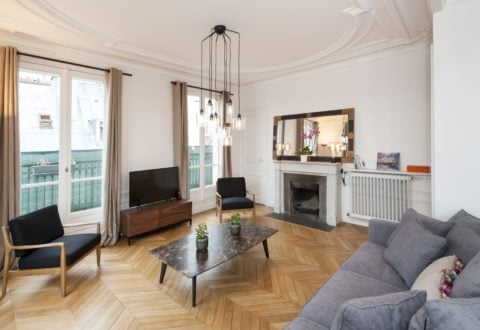 3 bedrooms apartment rental in Paris, Rue Mabillon