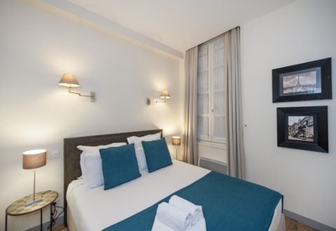 Location appartement 2 pièces à Paris, Rue Bailleul